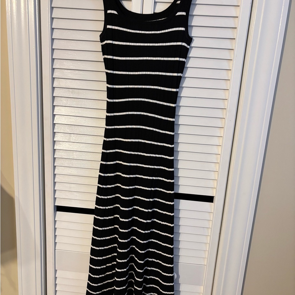 Black & White Striped Bodycon Maxi Dress | Sleeveless | XS